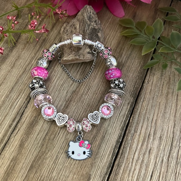 Hello Kitty 925 Sterling Silver Charm Bracelet NEW - Picture 2 of 10